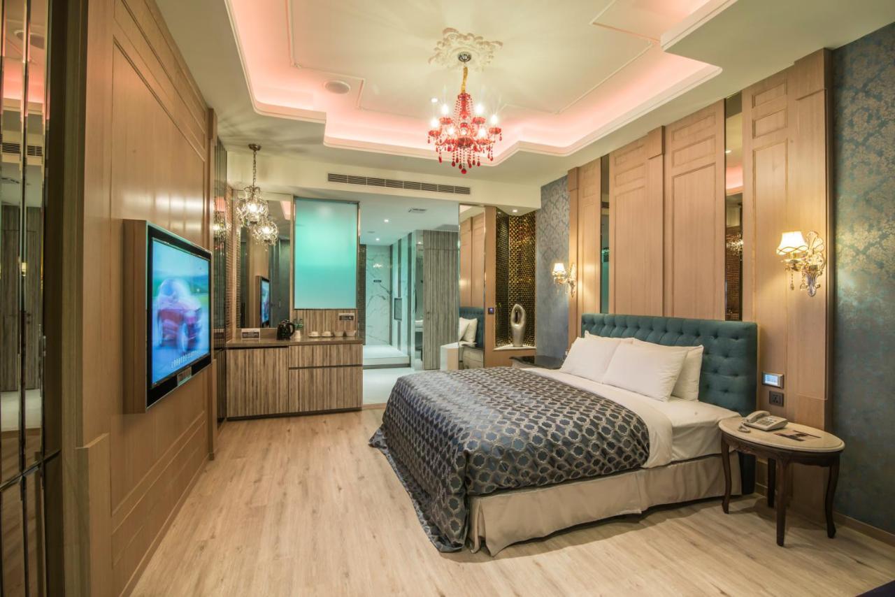 Luv U Motel Kaohsiung Luaran gambar